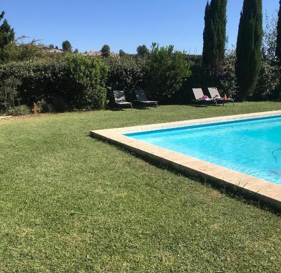 标准间带游泳池, Mas Des Alpilles