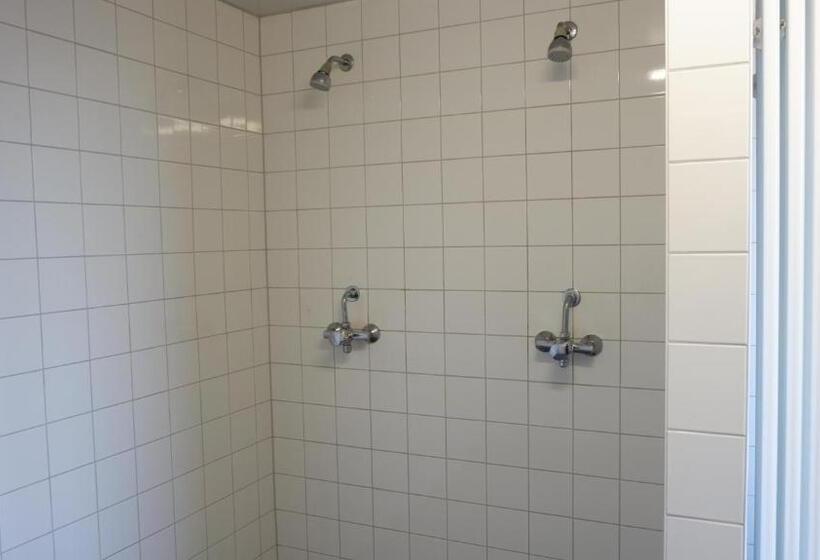 اتاق استاندارد سه نفره, Hostel Am Kurtti