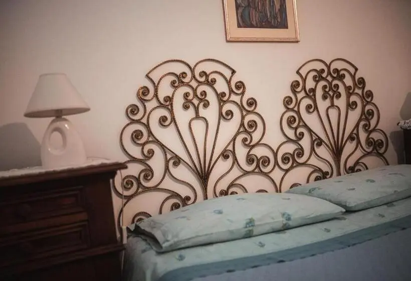 اتاق استاندارد, A Casa Di Asia