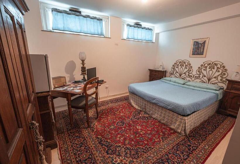 اتاق استاندارد, A Casa Di Asia