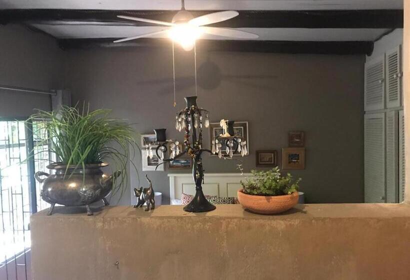 חדר סטנדרט פנימי, B S At Strauss