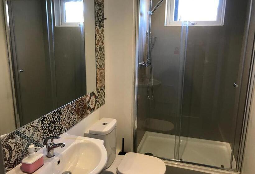 غرفة قياسية حمام مشترك, Cozy Rooms