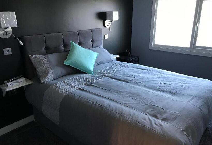 اتاق استاندارد با سرویس بهداشتی مشترک, Cozy Rooms