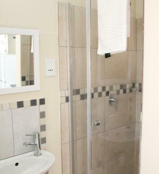 اتاق استاندارد, Kayamina Guesthouse