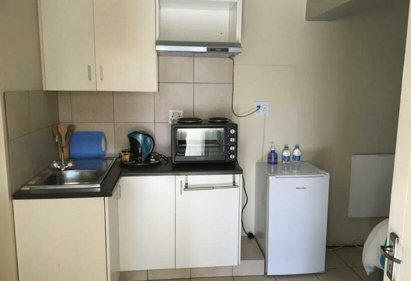 اتاق استاندارد, Kayamina Guesthouse