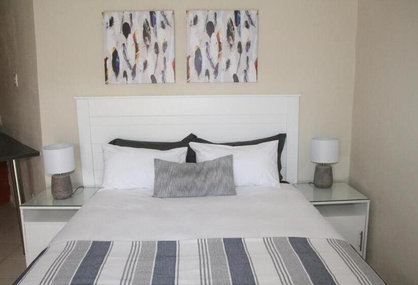 اتاق استاندارد, Kayamina Guesthouse