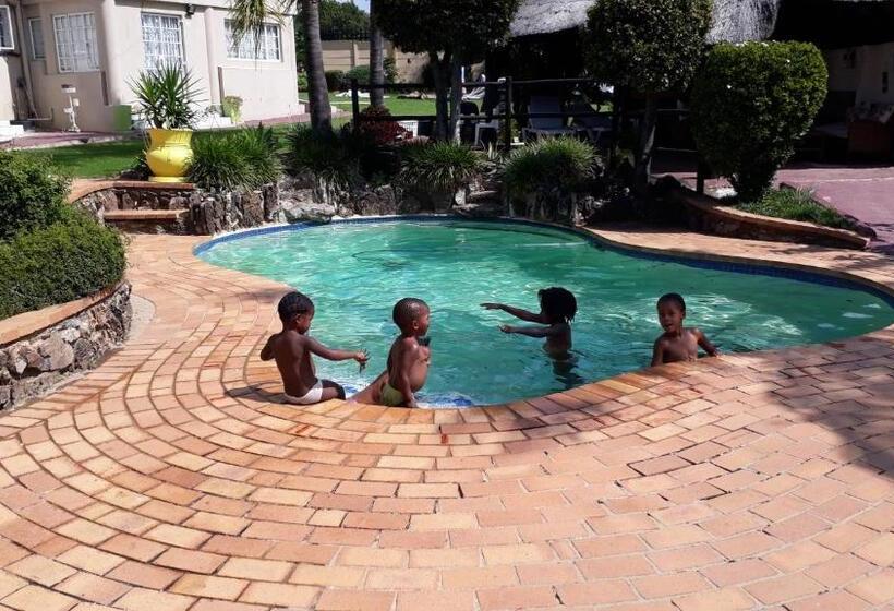 اتاق لوکس, Kayamina Guesthouse