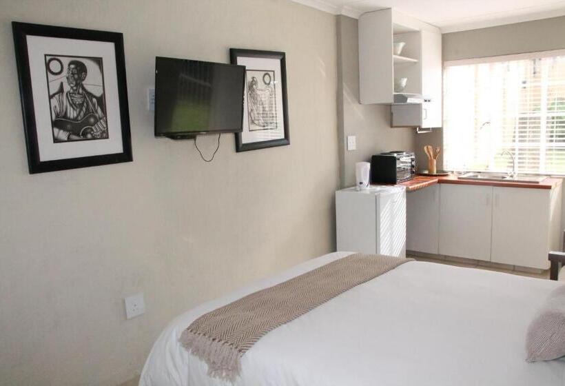 اتاق استاندارد, Kayamina Guesthouse