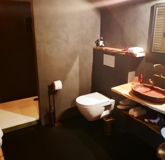 带大床的豪华间, Casa Leone Near Bruges With Jacuzzi & Parking