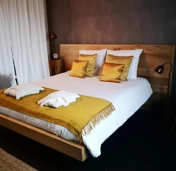 キングサイズベッドのデラックスルーム, Casa Leone Near Bruges With Jacuzzi & Parking