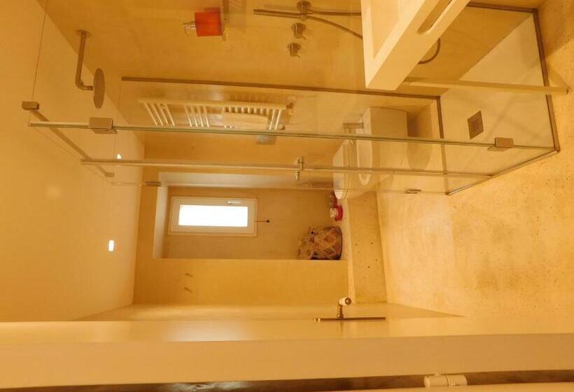 Номер Superior, Mandorleolio