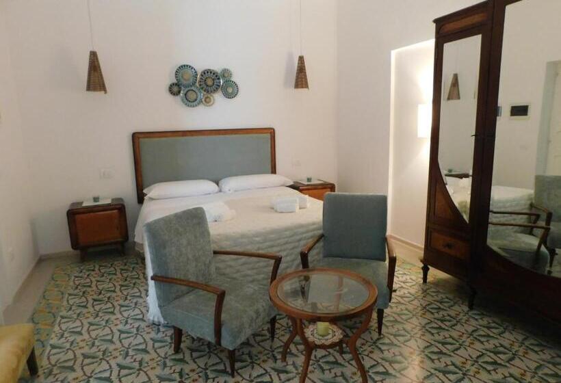 Номер Deluxe, Mandorleolio