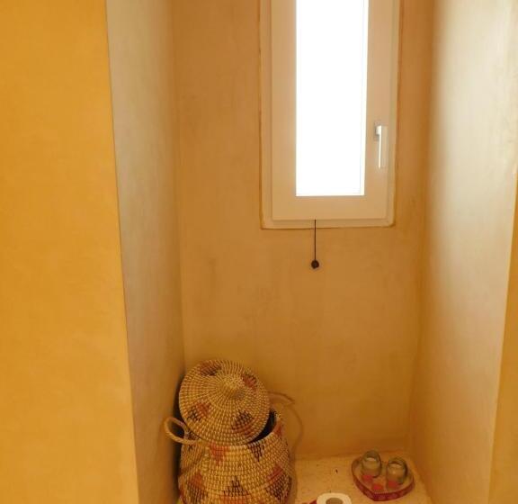 Номер Superior, Mandorleolio