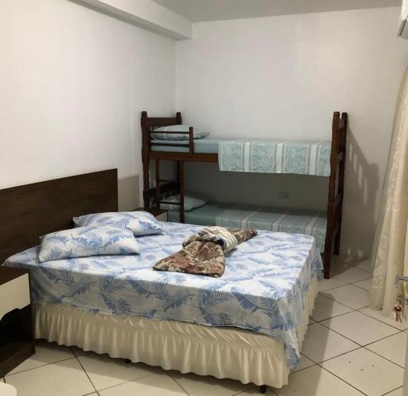 اتاق استاندارد چهار تخته, Pousada Do Sol