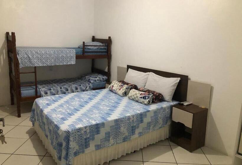 اتاق استاندارد چهار تخته, Pousada Do Sol