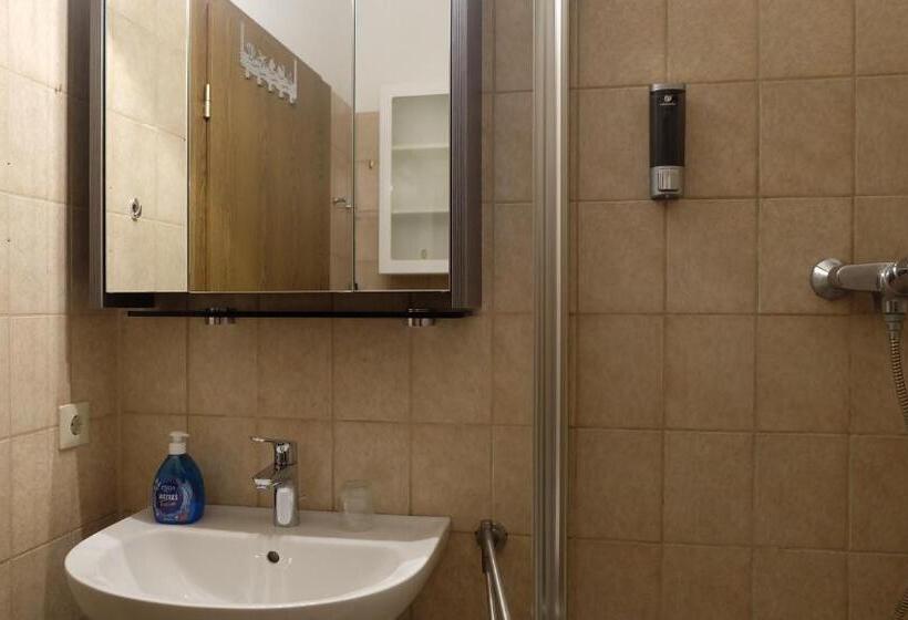 إستديو عائلى, Residenz Am Kurpark   Ferienwohnungen In Zentraler Lage I Privatparkplatz