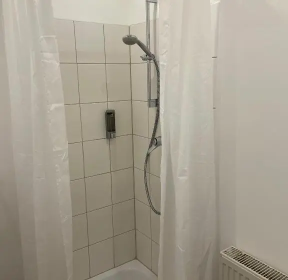 ガーデンビューのスタンダードワンルーム, Residenz Am Kurpark   Ferienwohnungen In Zentraler Lage I Privatparkplatz