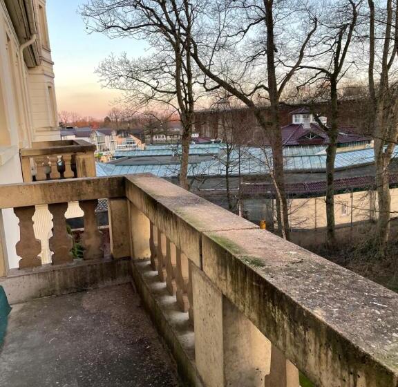 شقة غرفة نوم واحدة مزودة بشُرفة, Residenz Am Kurpark   Ferienwohnungen In Zentraler Lage I Privatparkplatz