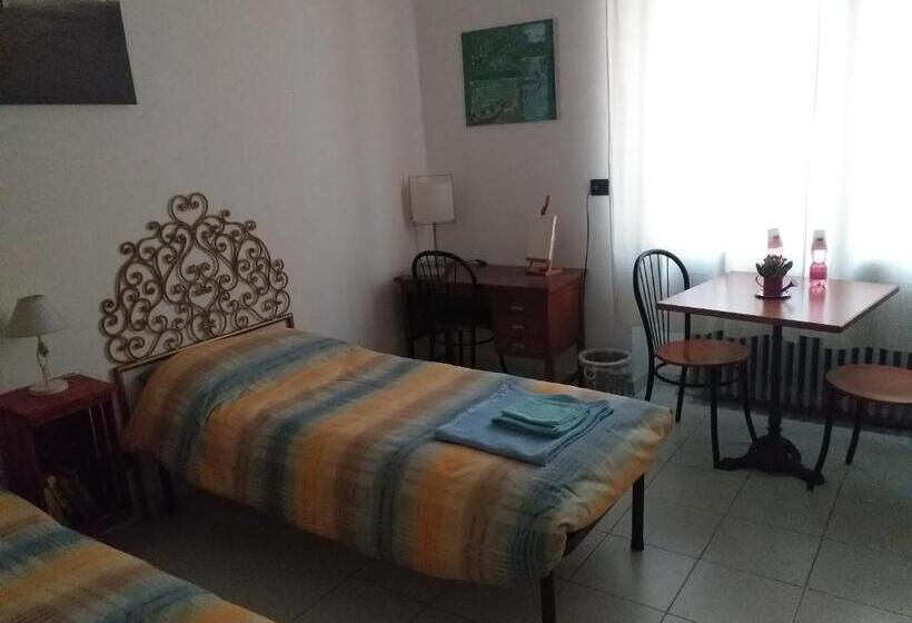 غرفة قياسية حمام مشترك, B&bvintage5bis