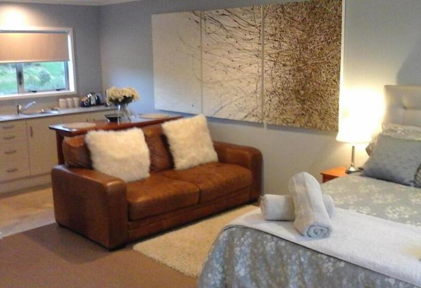 디럭스 룸, Pukeko Nest