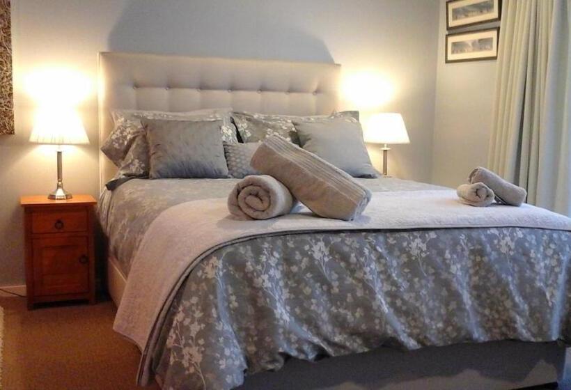 Quarto Deluxe, Pukeko Nest
