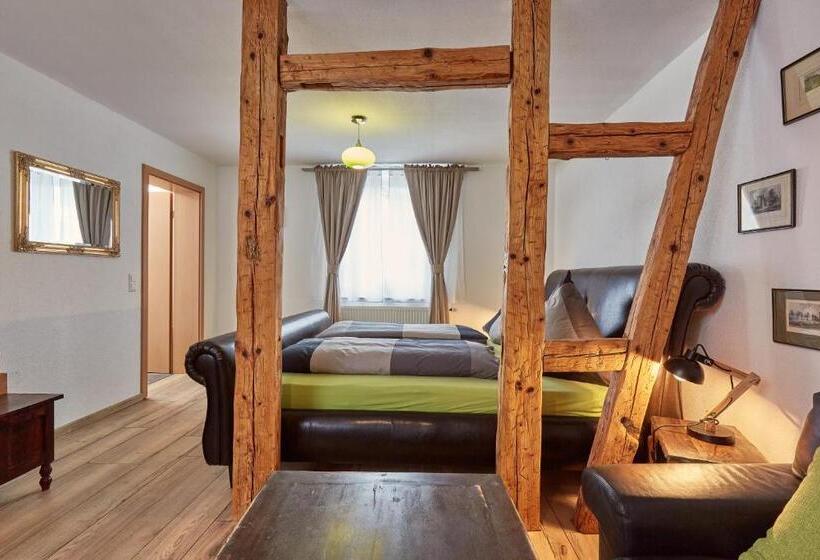 Quarto standard, Krone Lounge