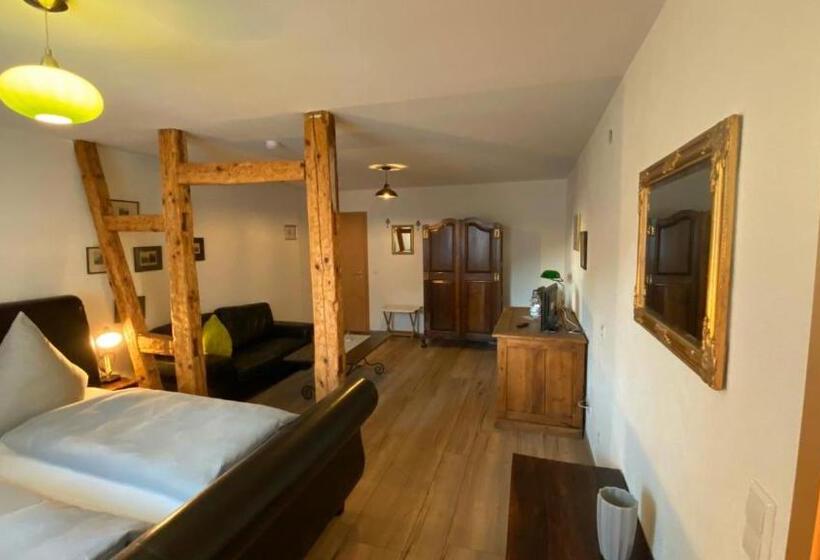 Quarto standard, Krone Lounge