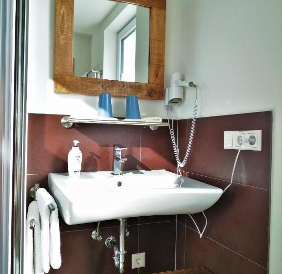 Quarto standard, Krone Lounge