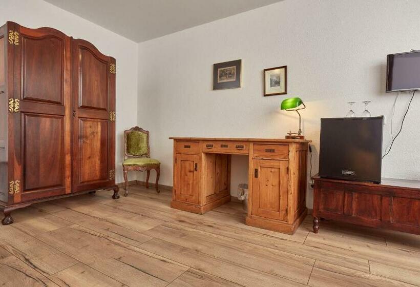 Quarto standard, Krone Lounge