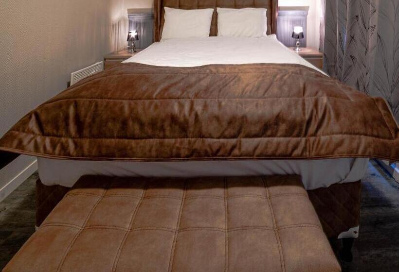 اتاق استاندارد یک نفره, Lmilano As