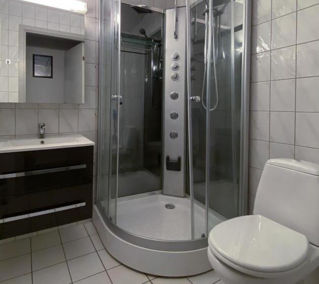 اتاق استاندارد یک نفره, Lmilano As