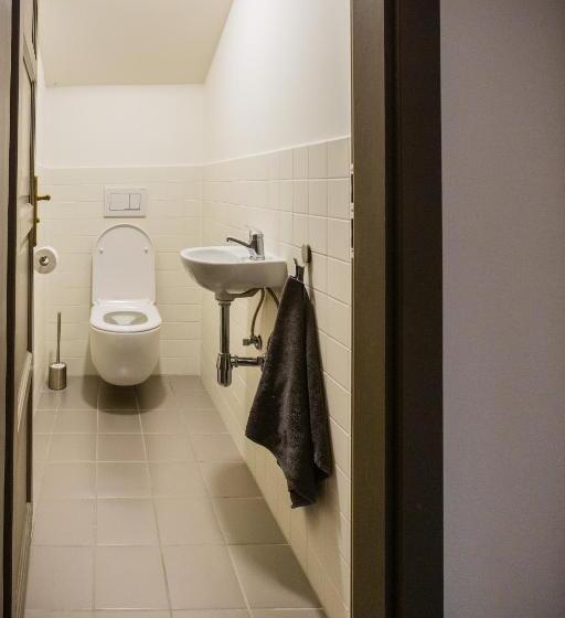 سوییت خانوادگی, Turnovská Chata