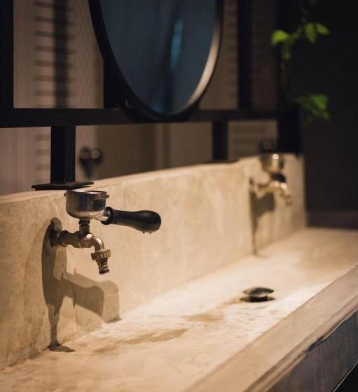 Säng i Delat Rum, Niece Hostel Phuket   Sha Extra Plus