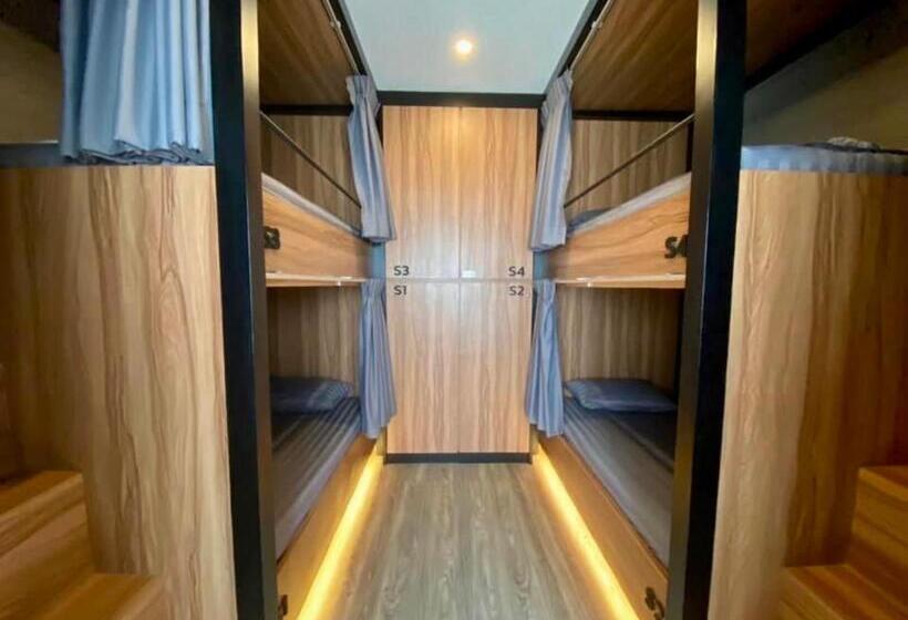 1 Sovrums Hus, Niece Hostel Phuket   Sha Extra Plus