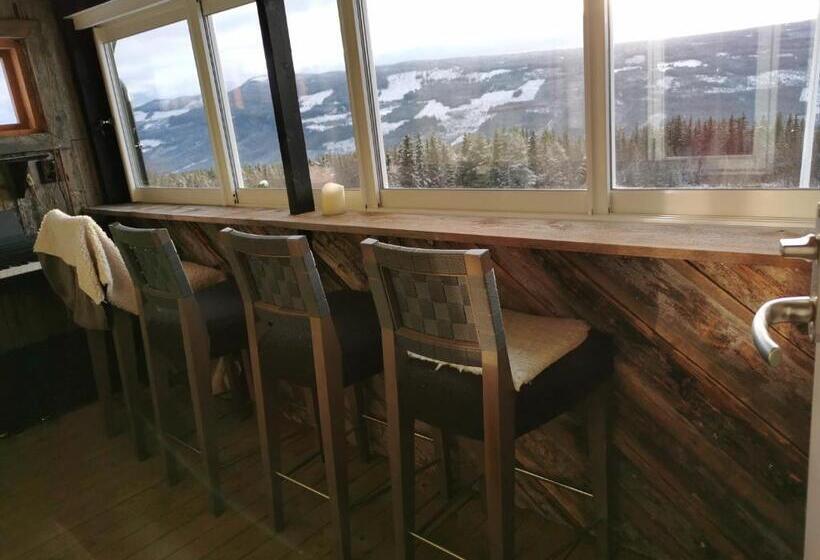 バルコニー付きスタンダードルーム, Eikre Fjellgård