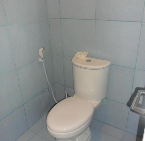 اتاق استاندارد یک نفره, Jasmin S Room Rental, Room # 3