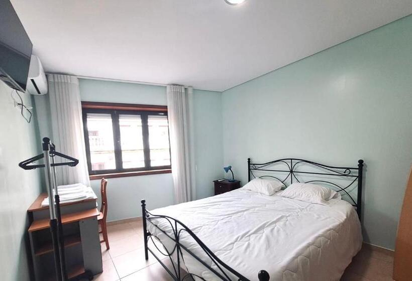 اتاق استاندارد با سرویس بهداشتی مشترک, Private Room At Fatima S