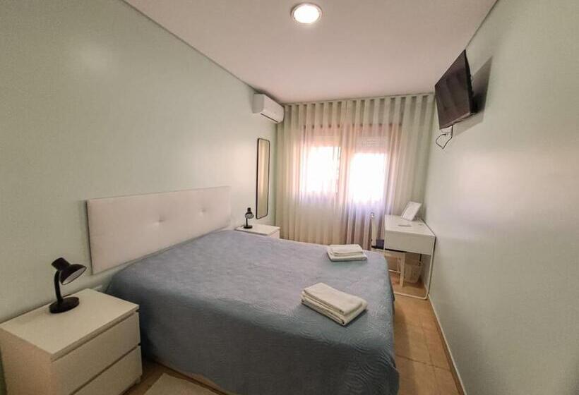 اتاق استاندارد با سرویس بهداشتی مشترک, Private Room At Fatima S