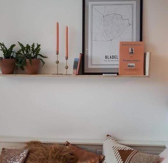 Номер Стандарт, Het Gindrahuis