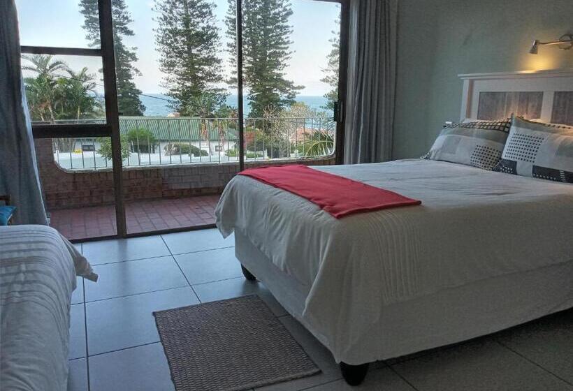 オーシャンビュースタンダードルームバルコニー付き, Rockview Guest House