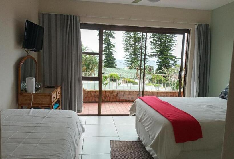 オーシャンビュースタンダードルームバルコニー付き, Rockview Guest House