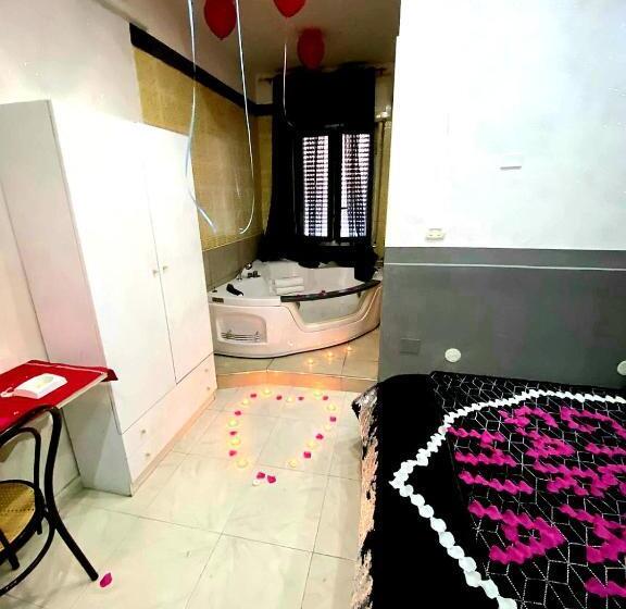 סוויטה דלוקס, Napoleon Cuore