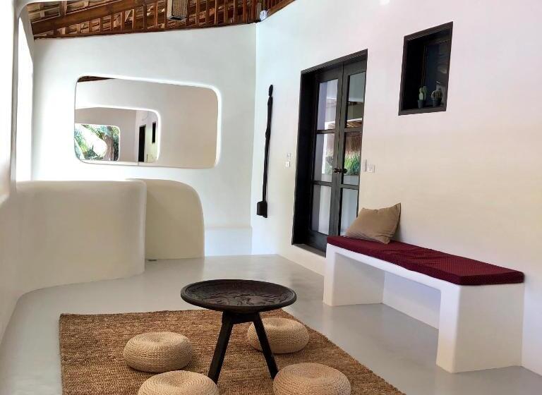 اتاق استاندارد با بالکن, Parrots Boutique Resort