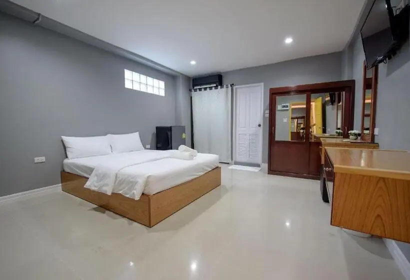 اتاق استاندارد, The New Residence Buriram
