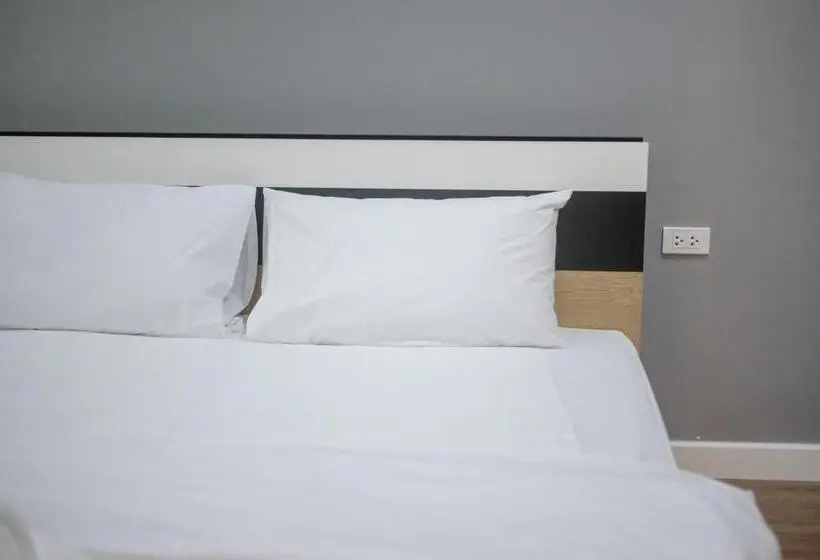 اتاق استاندارد با تخت بزرگ, The New Residence Buriram