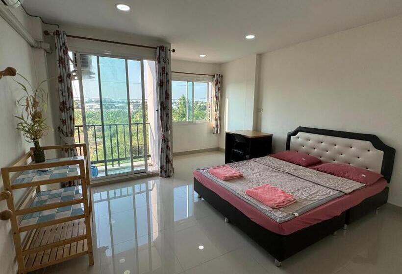 חדר סטנדרט חדר אמבטיה משותף, Boom Inn