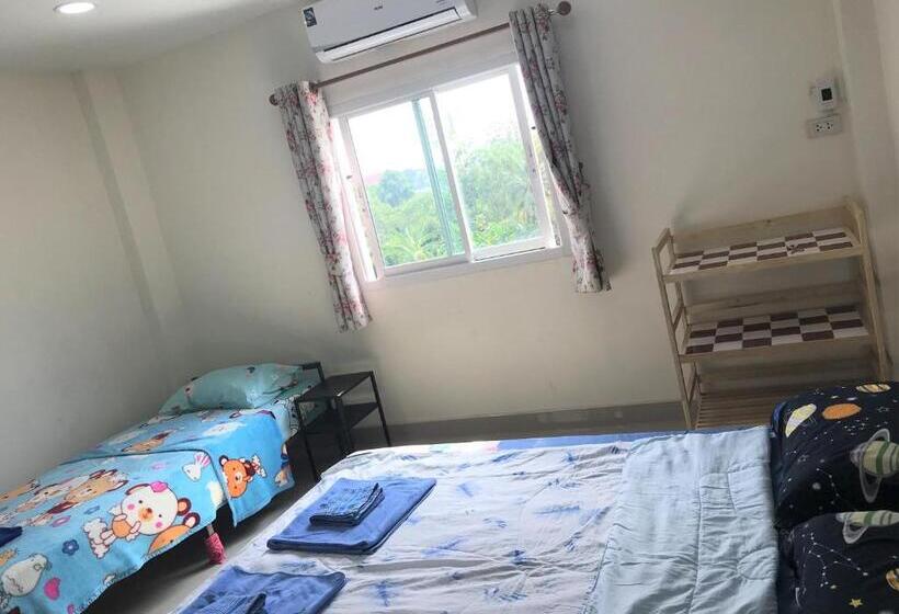 اتاق استاندارد برای معلولان, Boom Inn