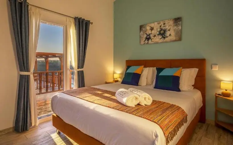 バルコニー付きデラックスルーム, The Olive Hill Guesthouse