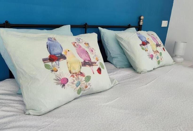 스탠다드 룸 가든 전망, Torre De La Campana