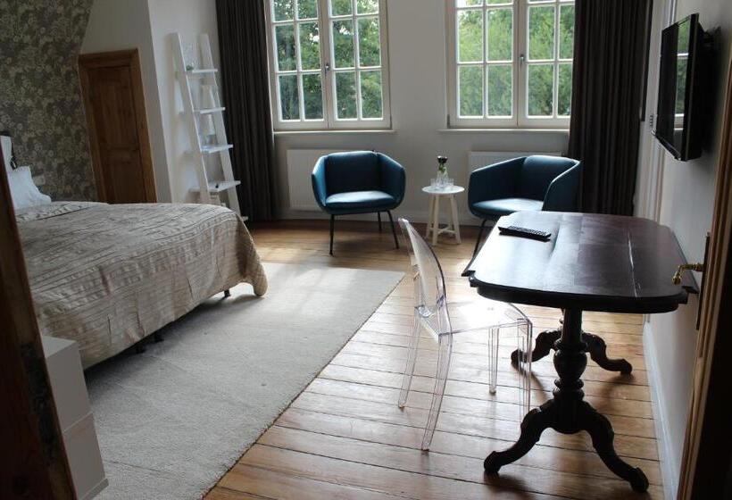 غرفة قياسية, Villa 1909